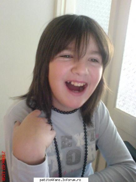hey hey me me - eu razand in hohote dra nush de ce - ♥ Poze q nOi ♥