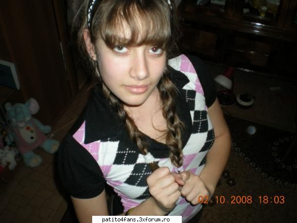 ma` dyvinash` - just_a_angel - ♥ Poze Cu Prietenii Tai ♥