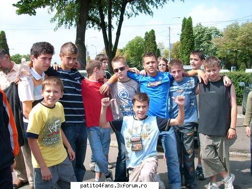 (^_^) pletenele mele - colegii mei in excursie - ♥ Poze Cu Prietenii Tai ♥