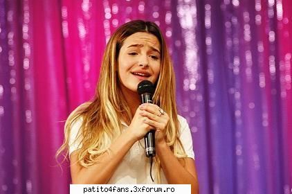 poze Brenda din a 2a temporada - Anto cantand melodia lu Patu - ♥ Antonella ♥