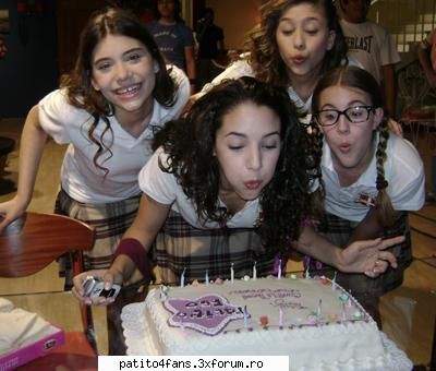 poze cu Patito - Tamara,Josefina,Patricia y Sol - ♥ PaTiTo ♥